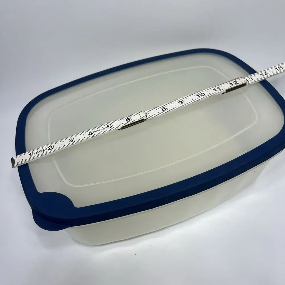 Vtg Rubbermaid Servin' Saver Blue Easy View Lid #F 2 Gal Storage Container 518R